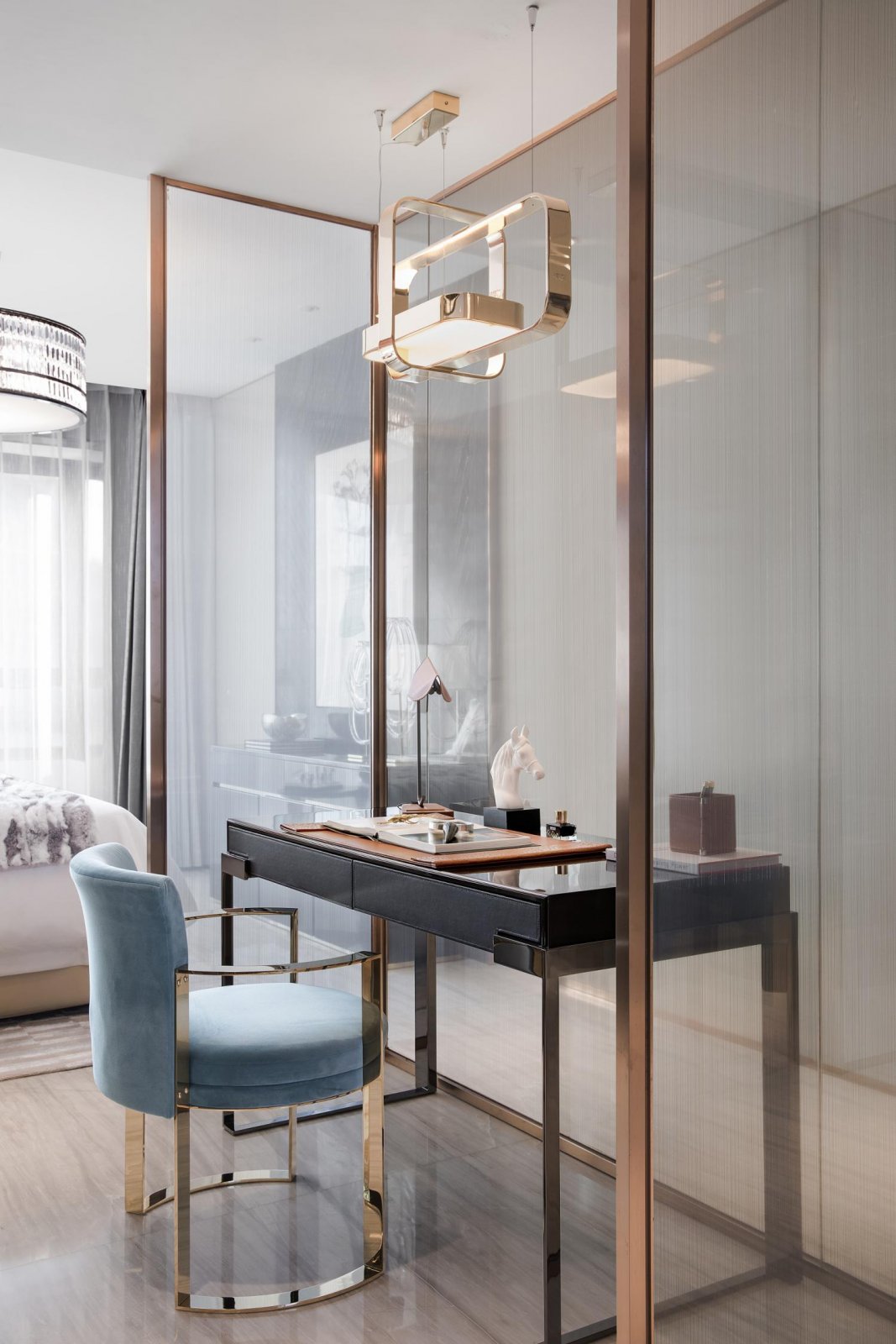 欧式轻奢风格室内设计家装案例-梳妆台 欧式轻奢风格室内设计家装案例-梳妆台